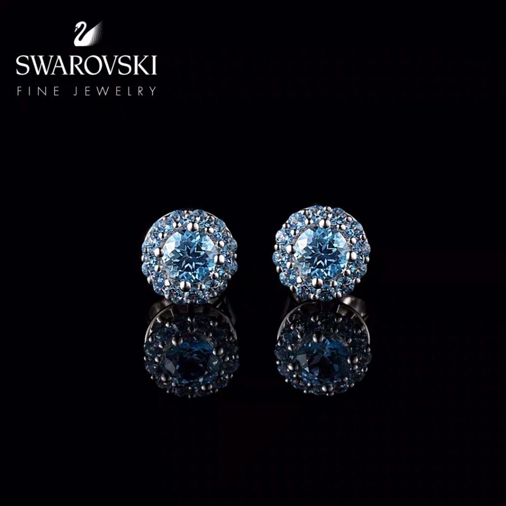 Swarovski Earrings Style 0458