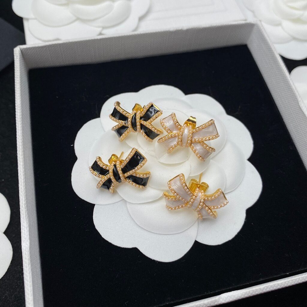 Jewelry Style 50