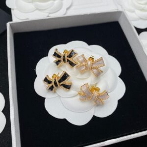 Jewelry Style 50