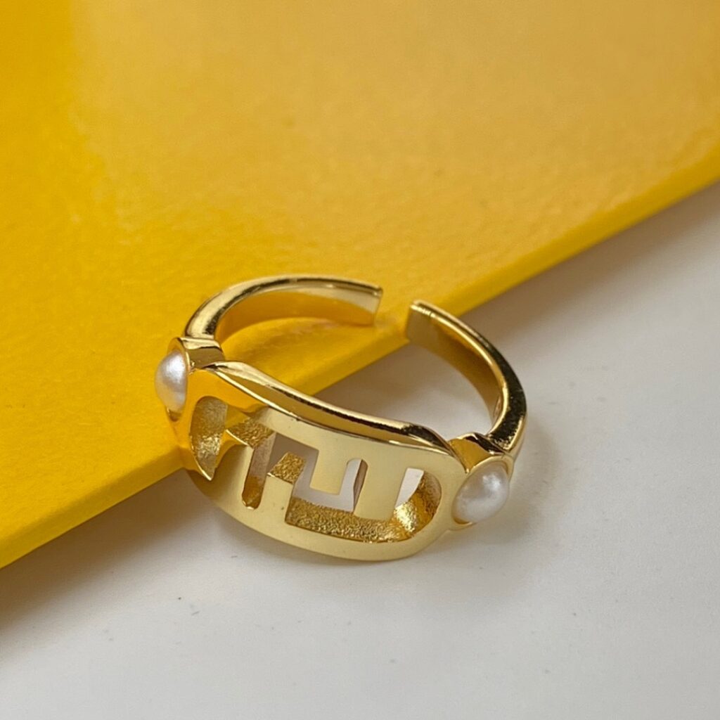 Fendi Jewelry Style 40