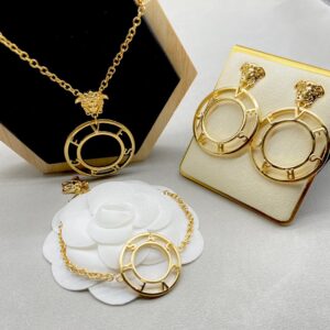 Versace Necklace Style 55 50 55