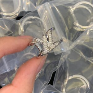 Louis Vuitton Jewelry Style 42