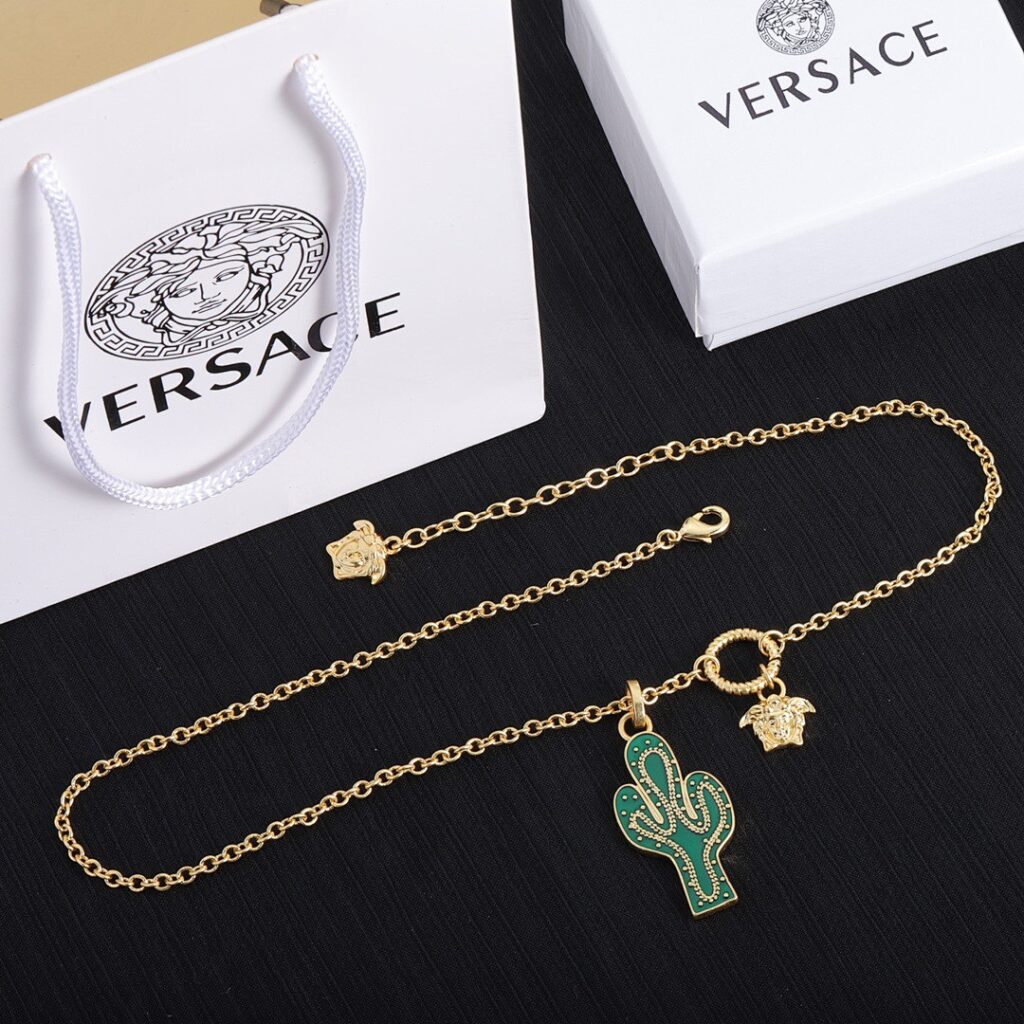 Versace Jewelry Style 50