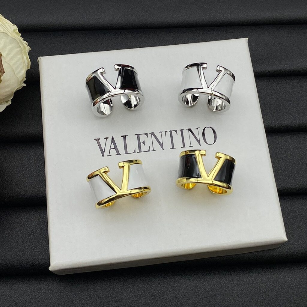 Valentino Ring Style 40