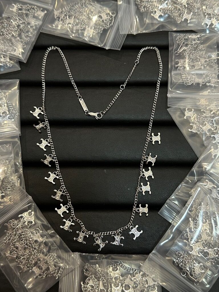 Jewelry Style 60