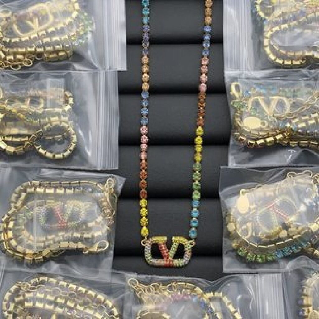 Valentino Necklace Style 50 55