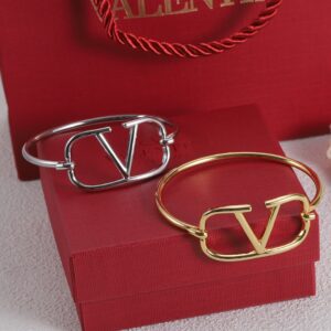 Valentino Jewelry Style 45