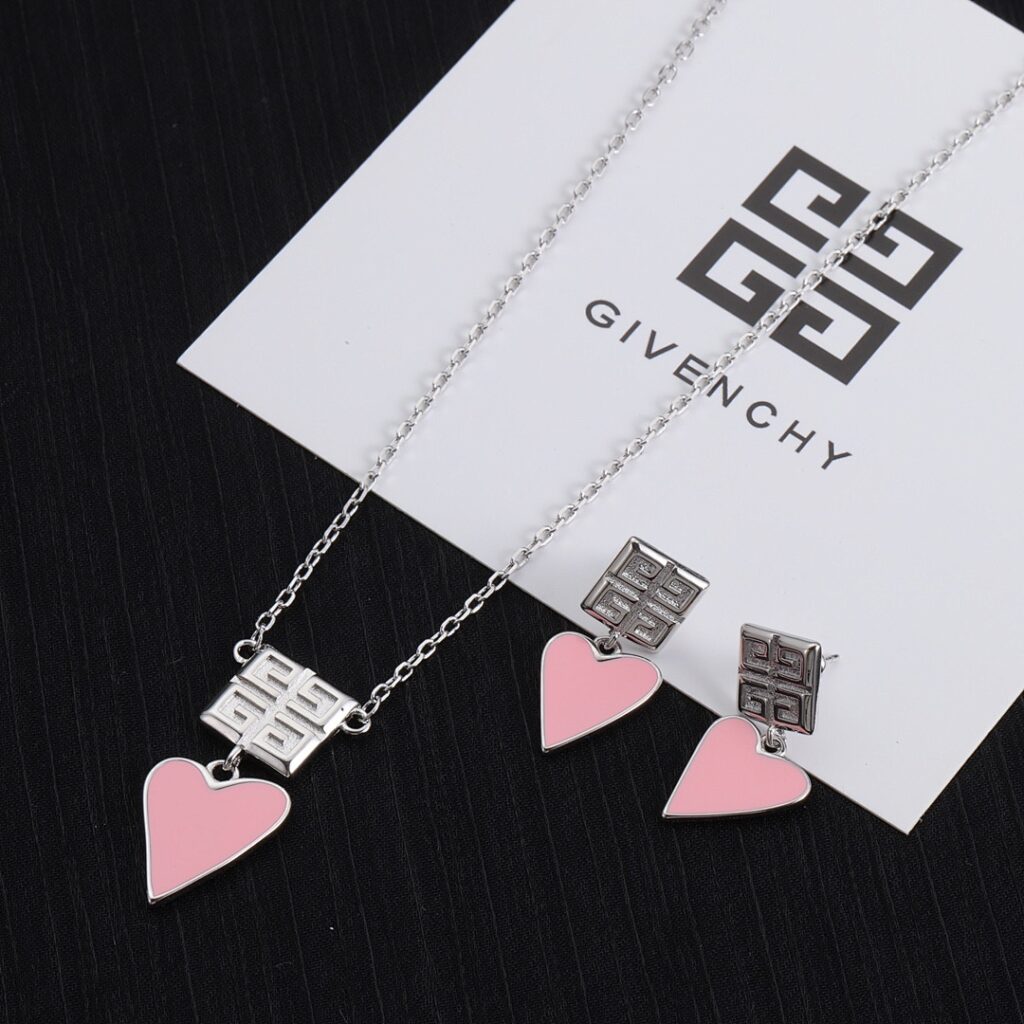 Givenchy Jewelry Style 45