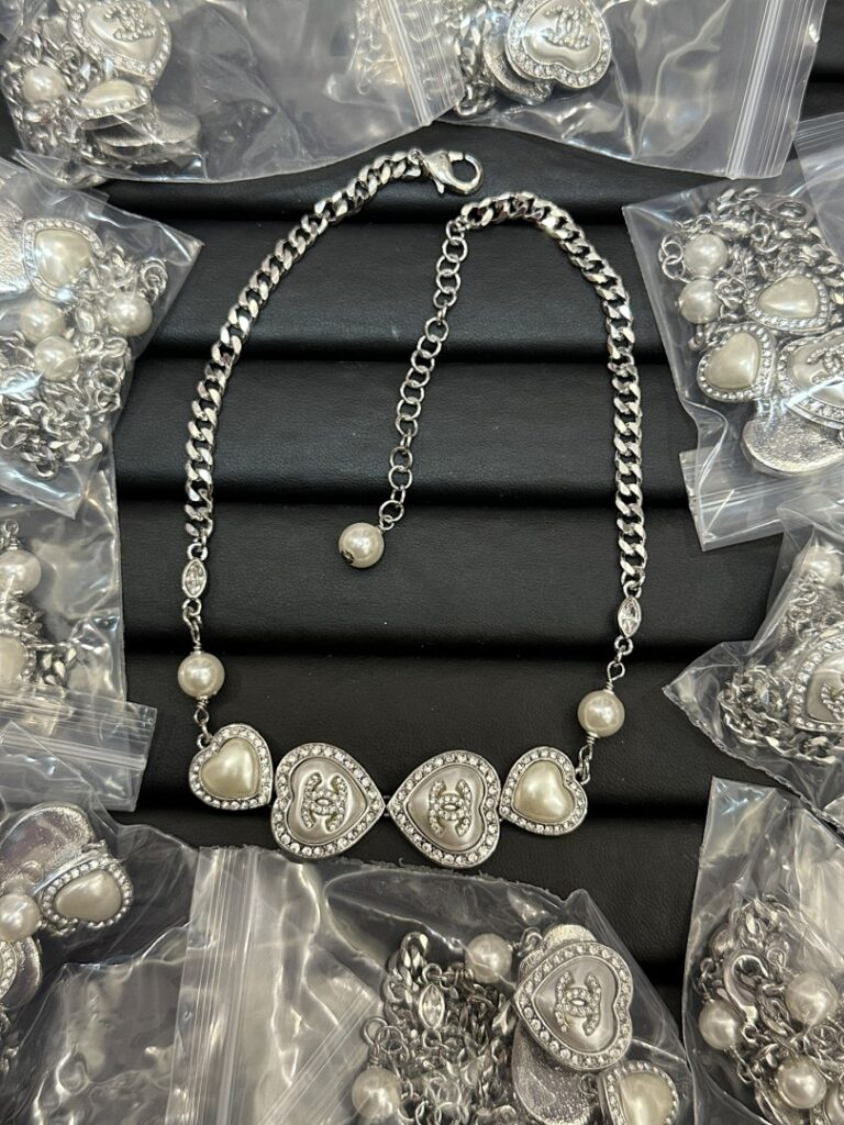 Jewelry Style 75