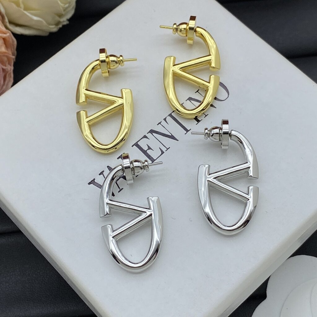 Valentino Jewelry Style 40