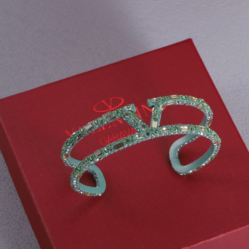 Valentino Jewelry Style 75