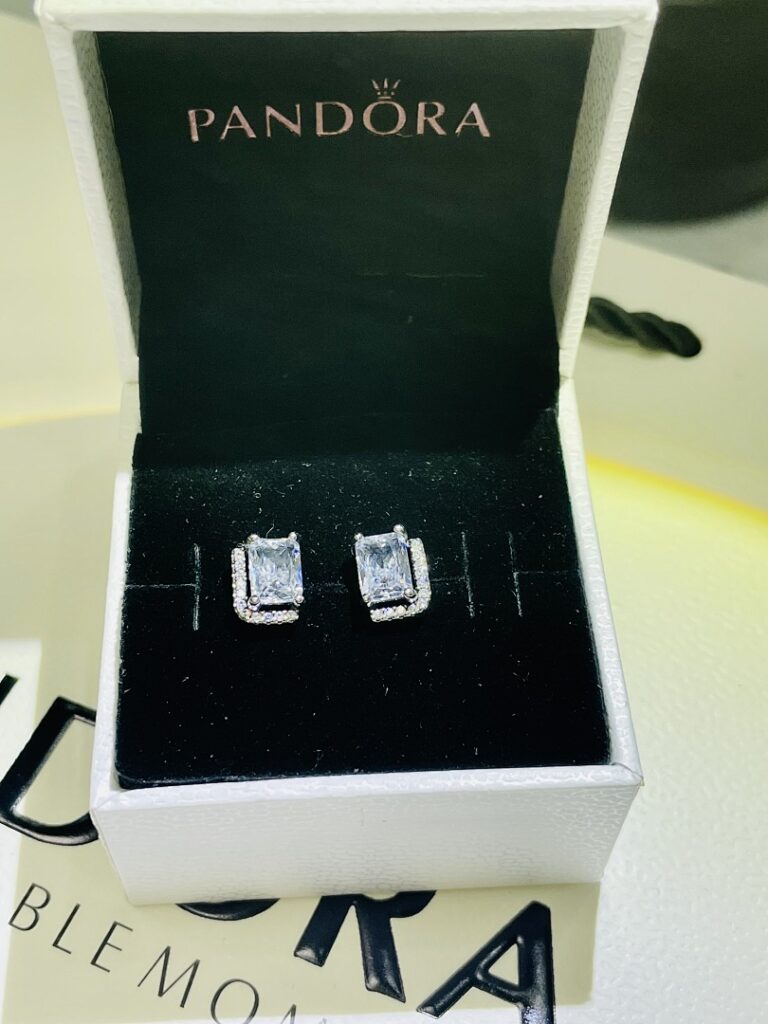 Pandora Jewelry Style 25