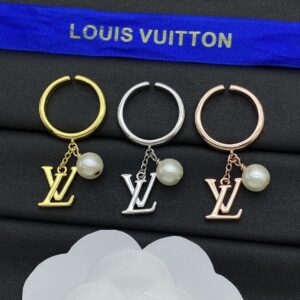 Louis Vuitton Jewelry Style 37