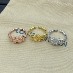 Louis Vuitton Jewelry Style 35