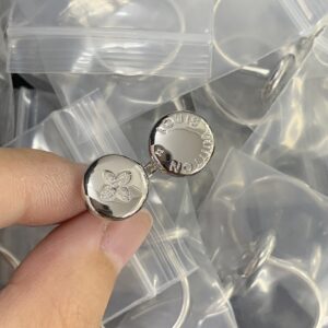 Louis Vuitton Jewelry Style 35