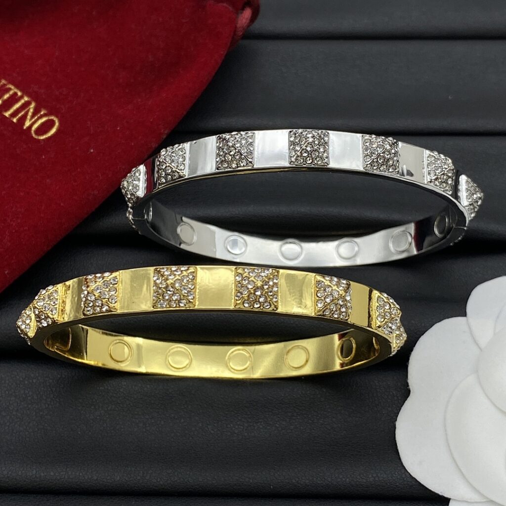 Valentino Jewelry Style 58