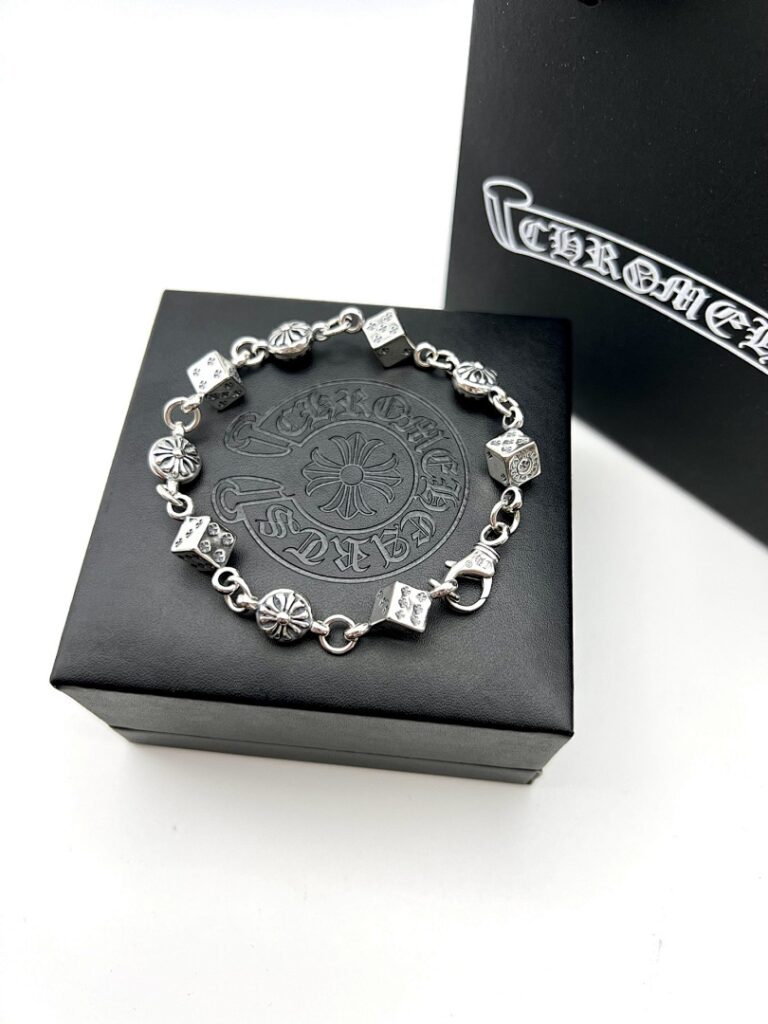 Jewelry Style 68