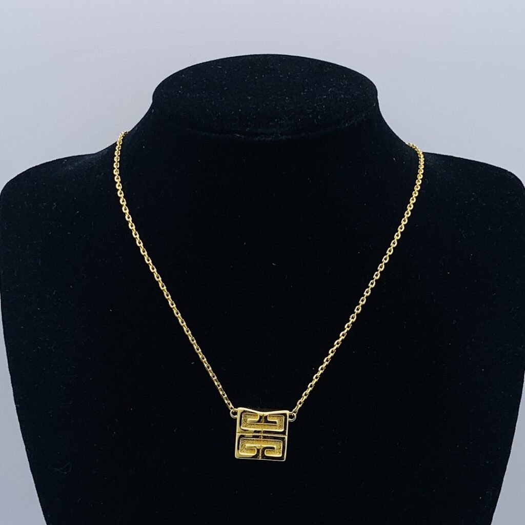 Givenchy Jewelry Style 40