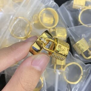 Louis Vuitton Jewelry Style 45
