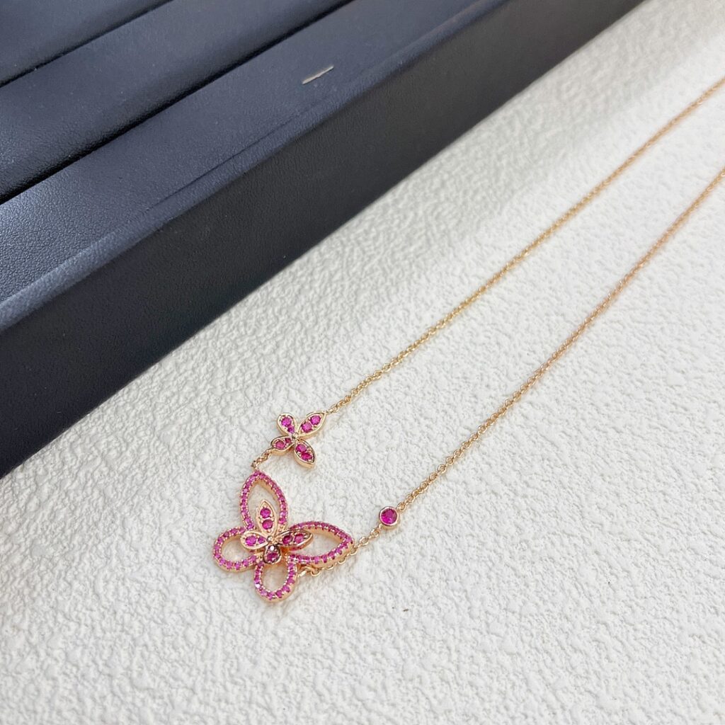Graff Jewelry Style 50