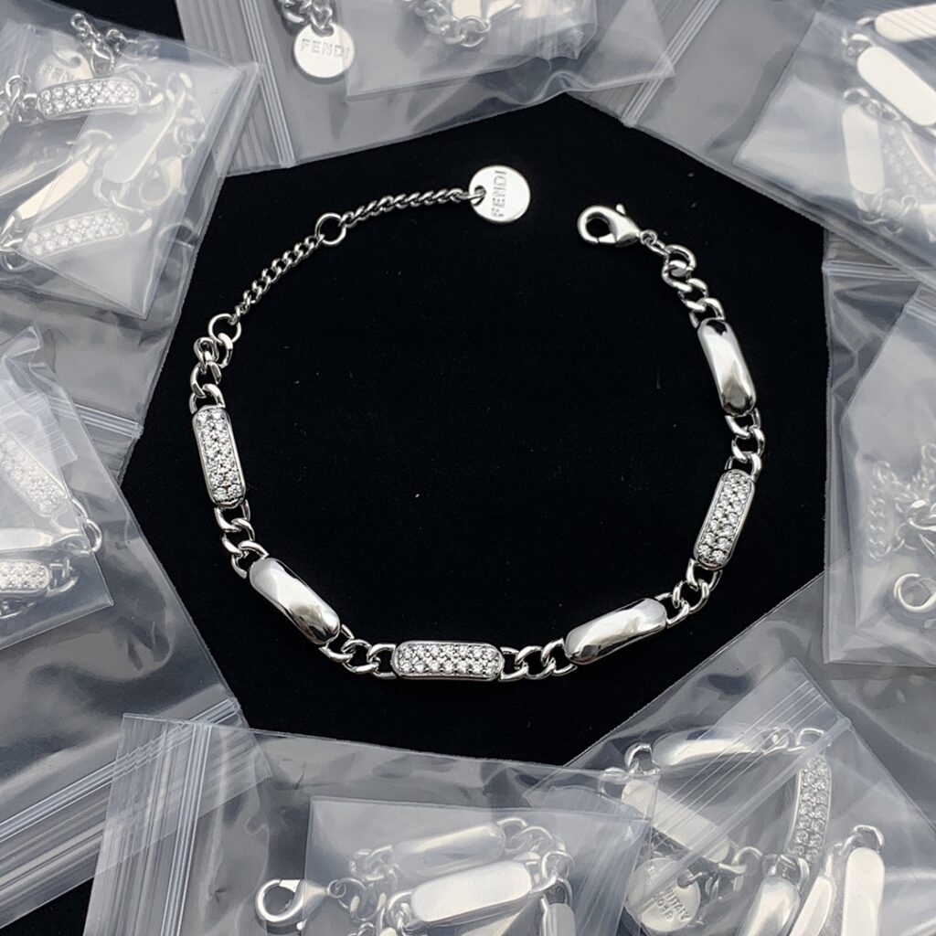Fendi Necklace Style 45 50