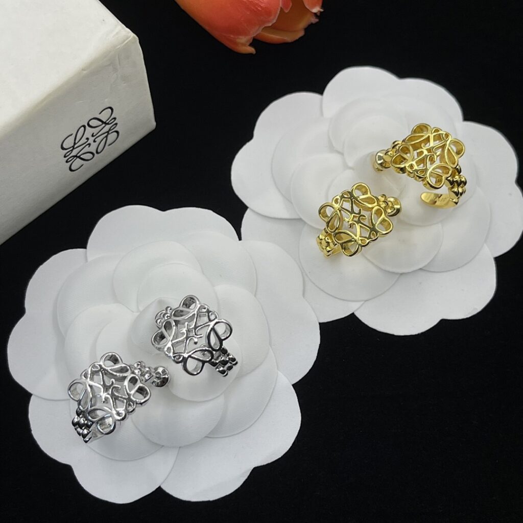 Loewe Jewelry Style 40