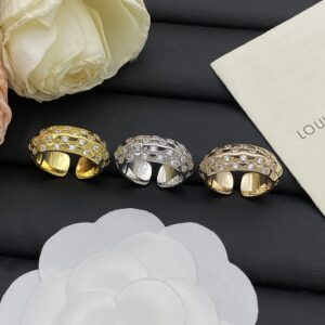 Louis Vuitton Jewelry Style 40