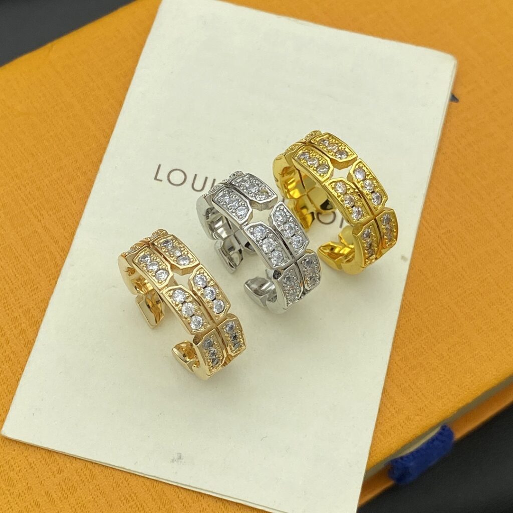 Louis Vuitton Jewelry Style 35