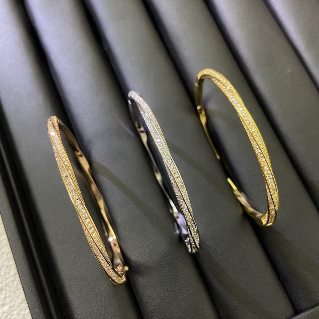 Graff Jewelry Style 75