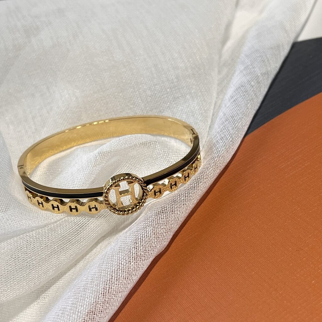 Jewelry Style 45