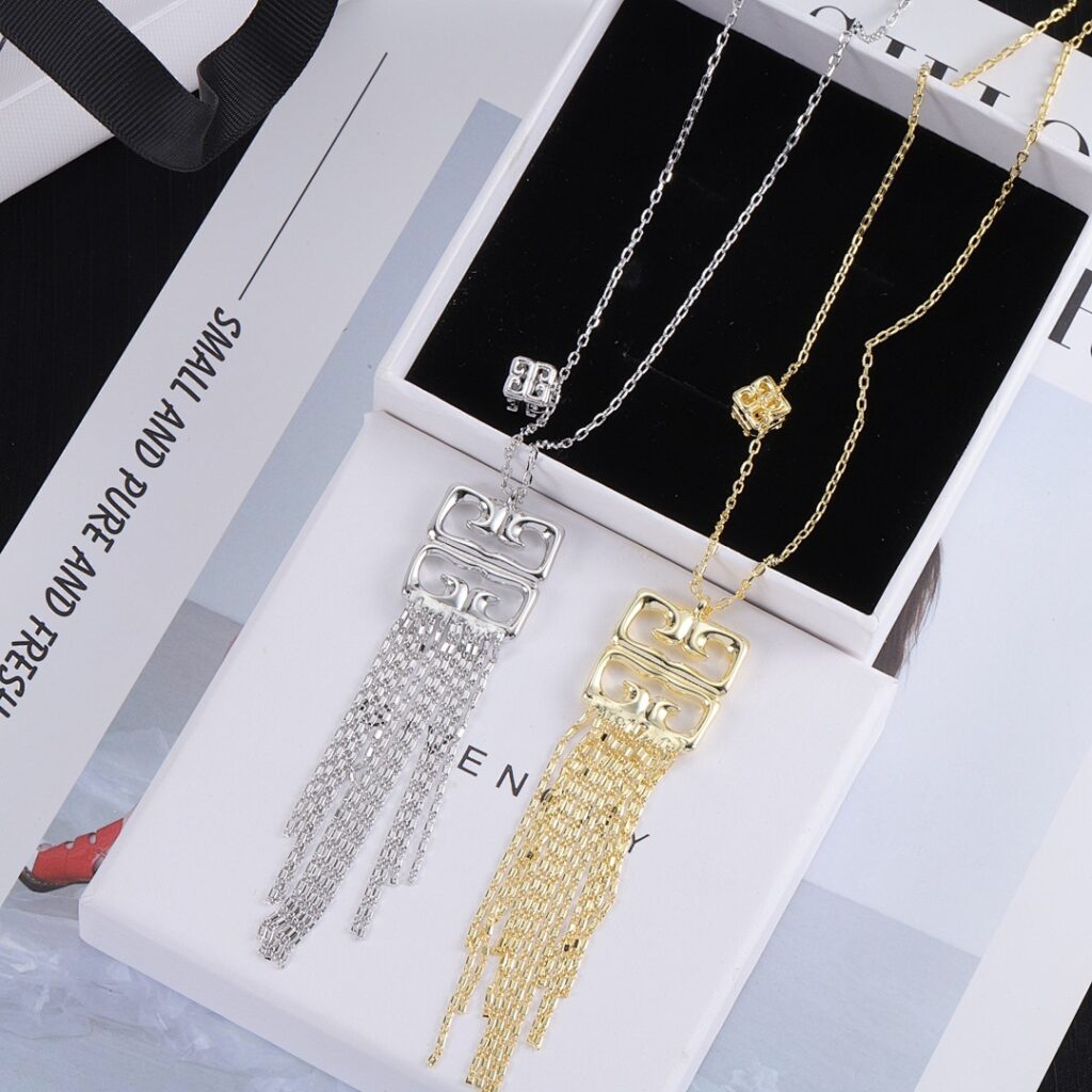 Givenchy Jewelry Style 45