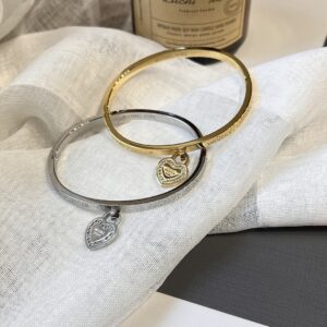 Jewelry Style 40
