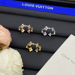 Louis Vuitton Jewelry Style 37