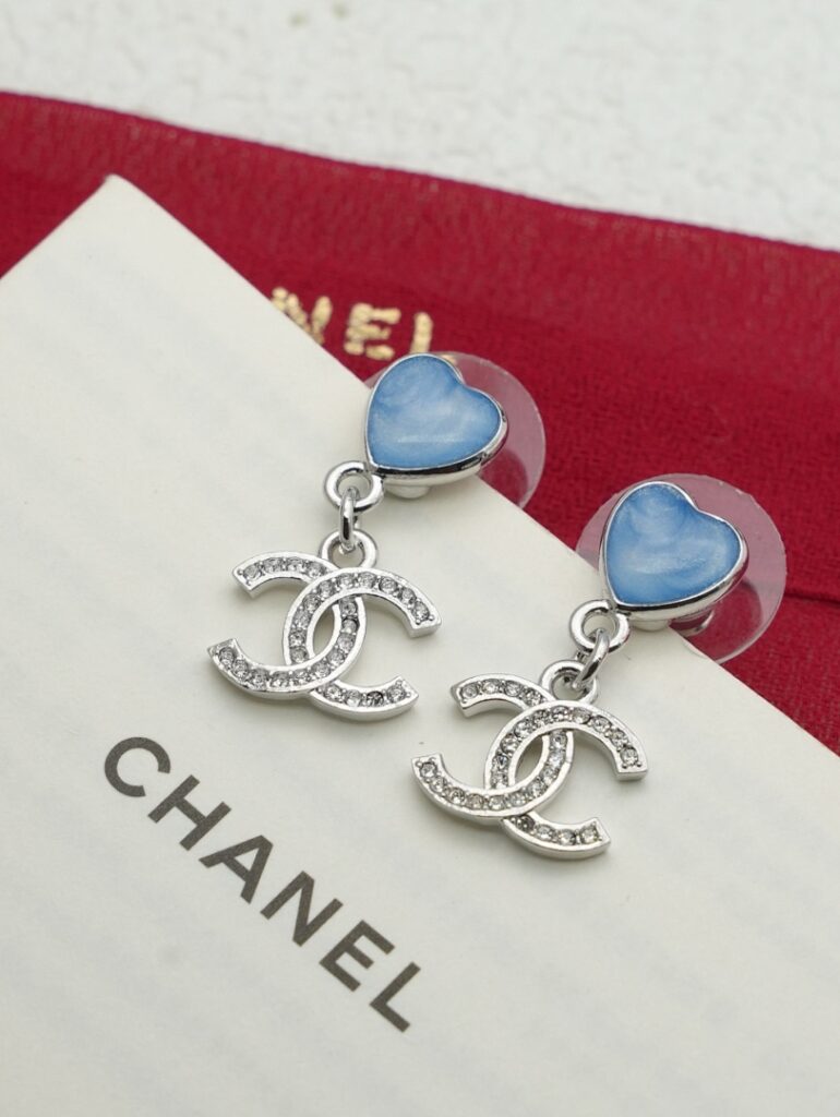 Chanel Jewelry Style 55