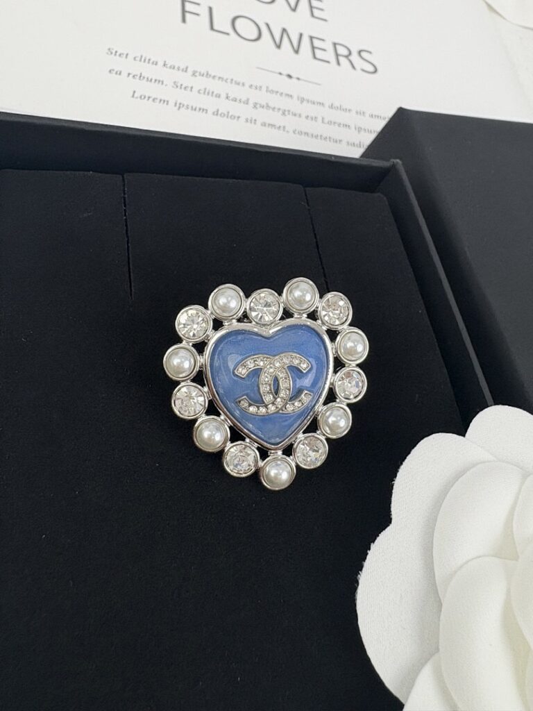 Chanel Jewelry Style 55