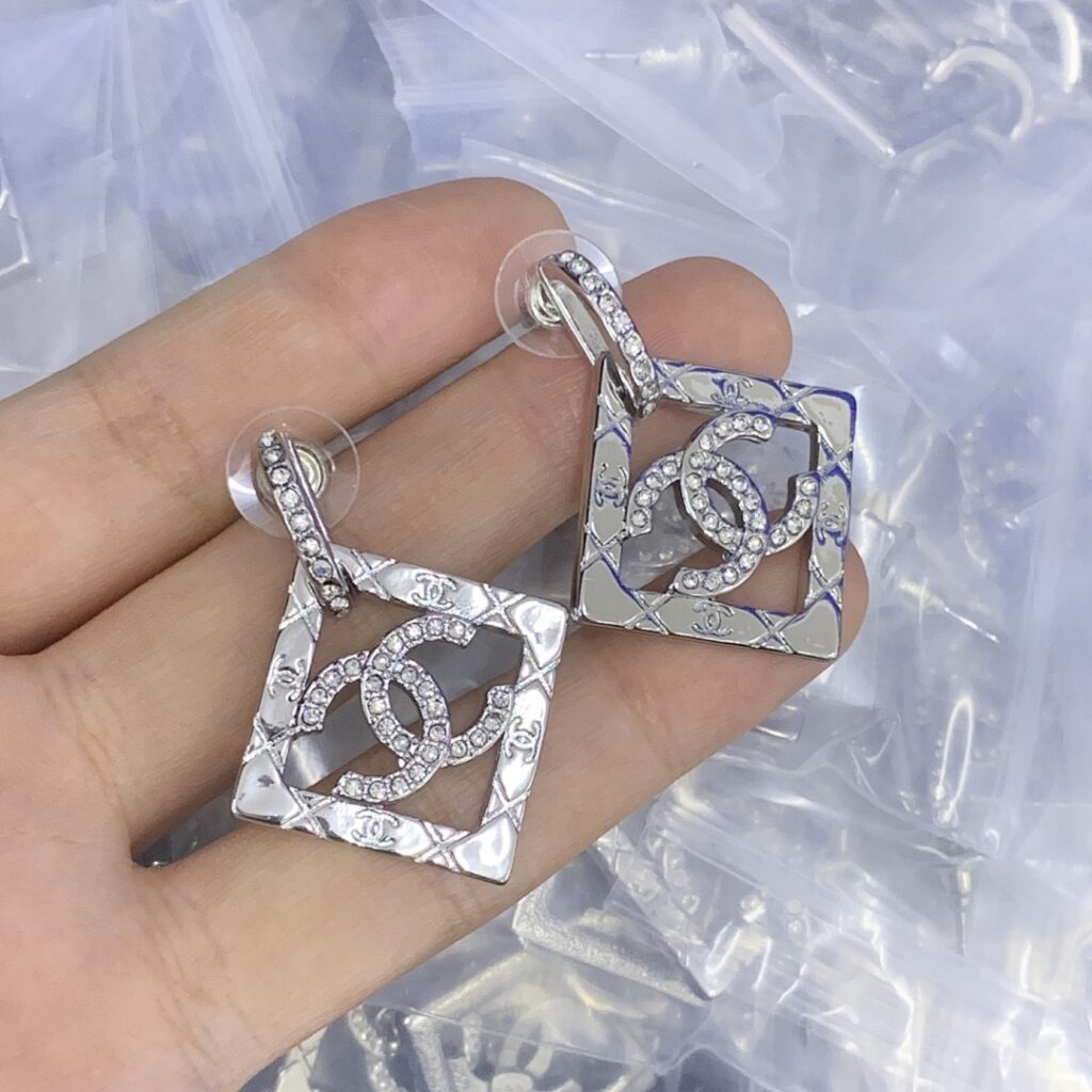 Chanel Jewelry Style 40