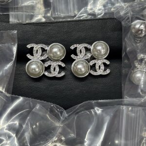 Chanel Jewelry Style 55