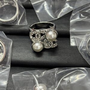 Chanel Jewelry Style 50 7