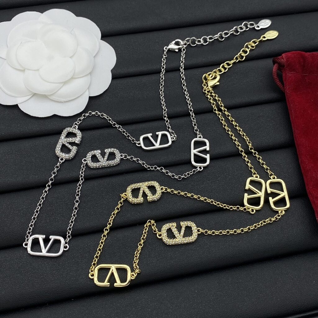 Valentino Jewelry Style 50