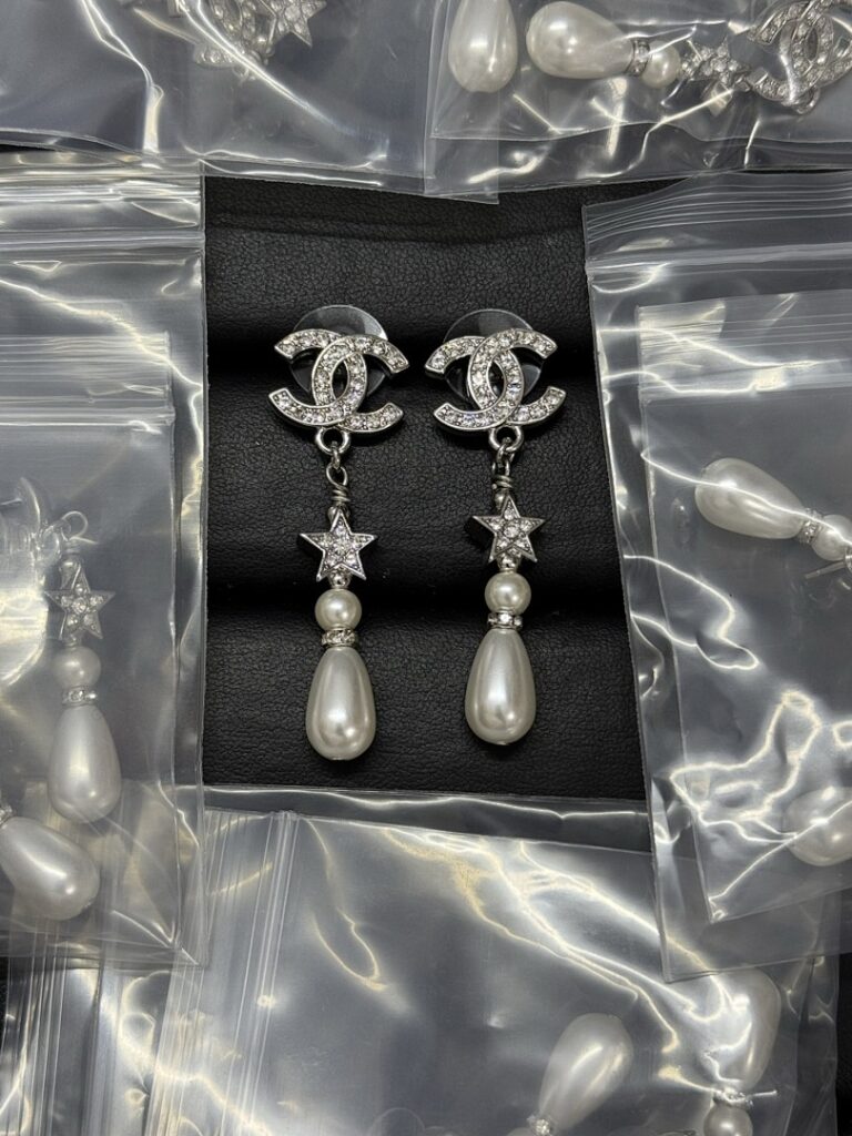 Chanel Jewelry Style 55