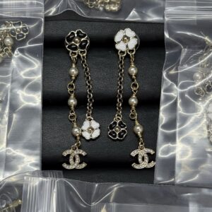 Chanel Jewelry Style 60