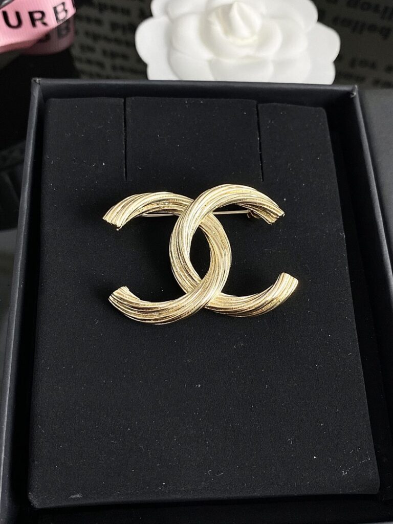 Chanel Jewelry Style 50