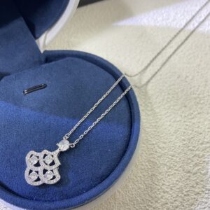 Graff Jewelry Style 45