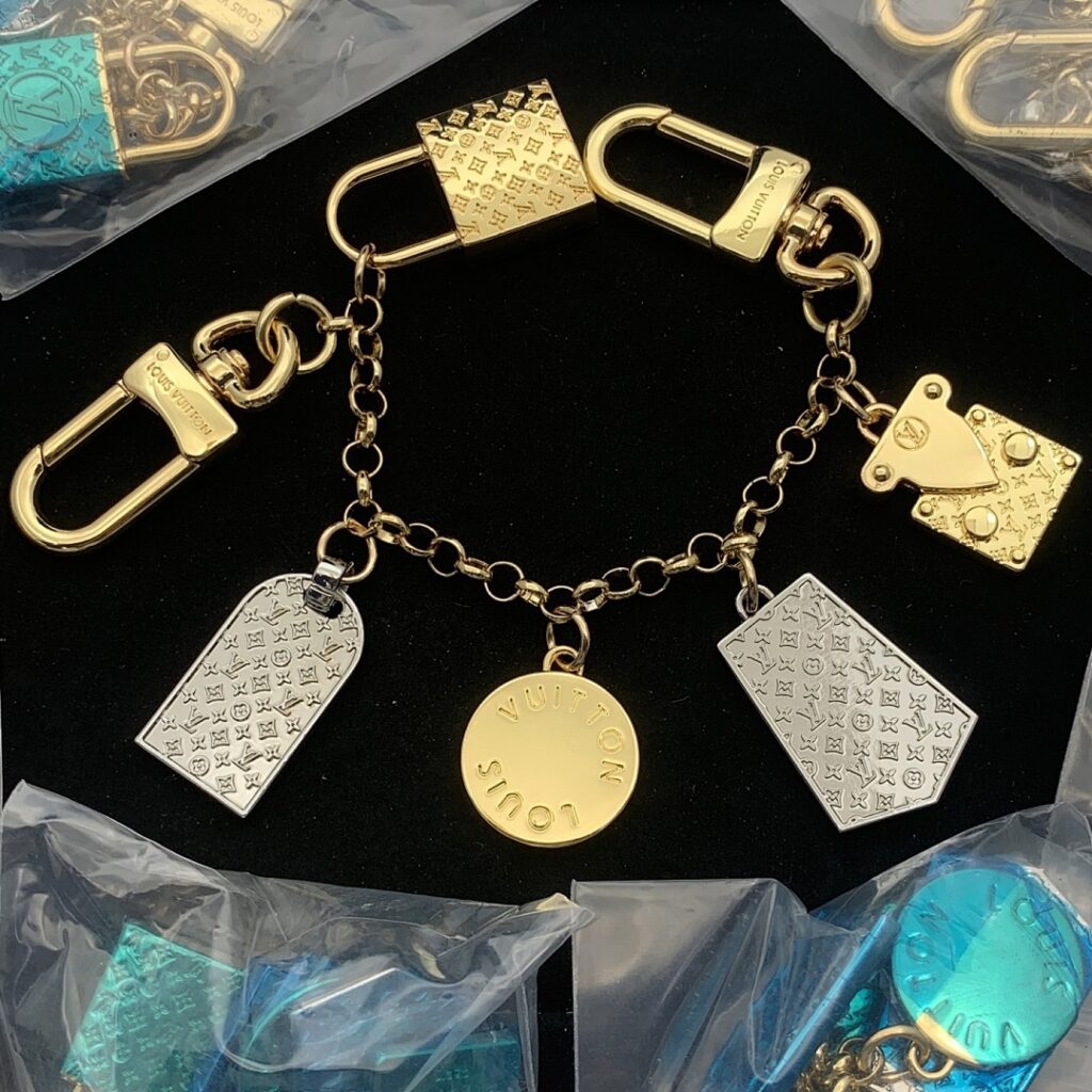 Jewelry Style 80