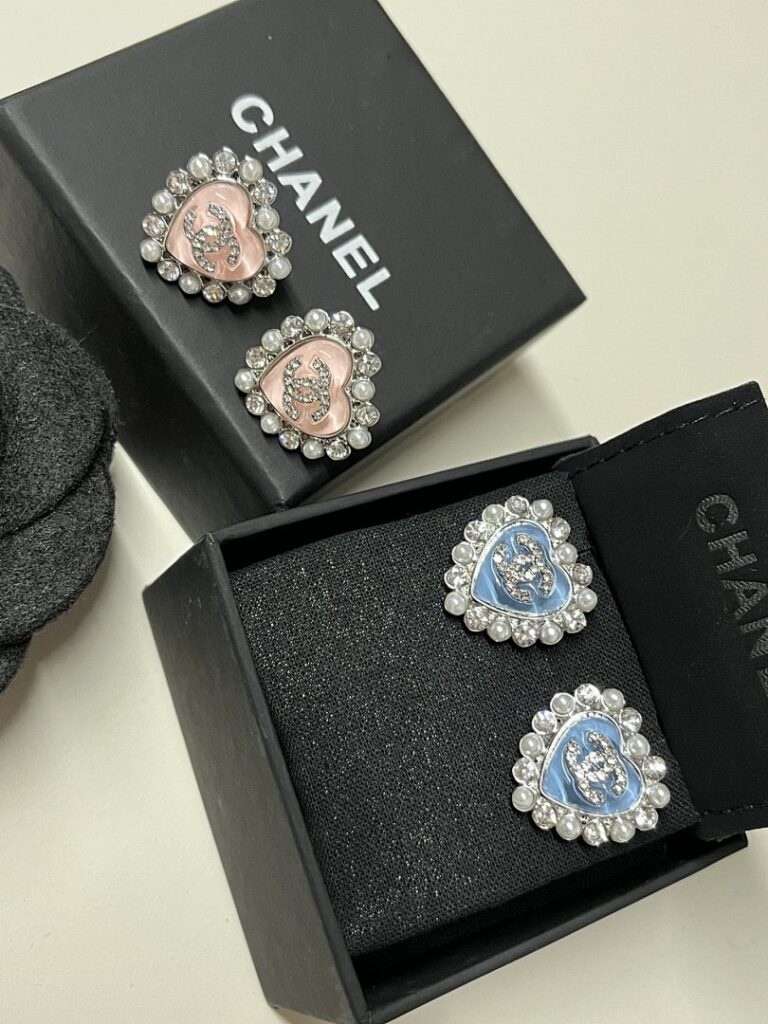 Chanel Jewelry Style 40