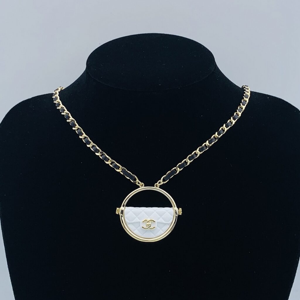 Chanel Jewelry Style 50