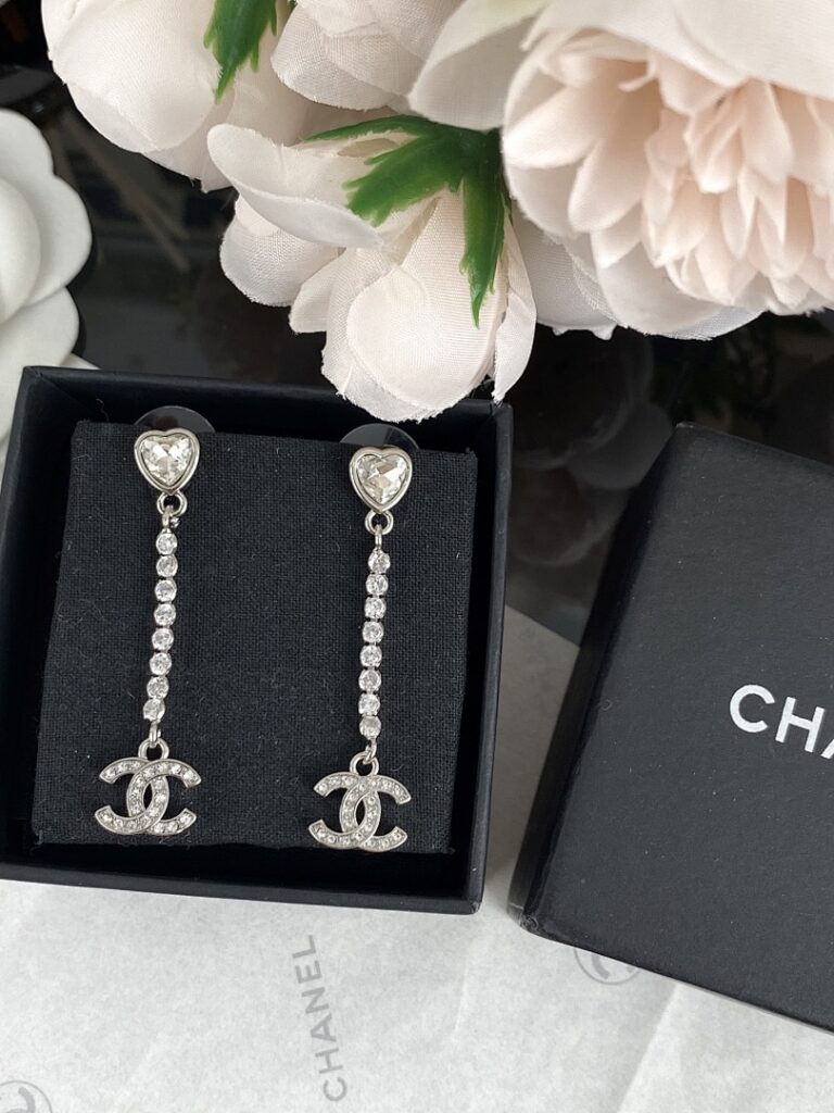 Chanel Jewelry Style 55