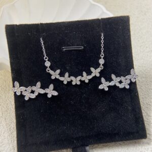 Graff Jewelry Style 47