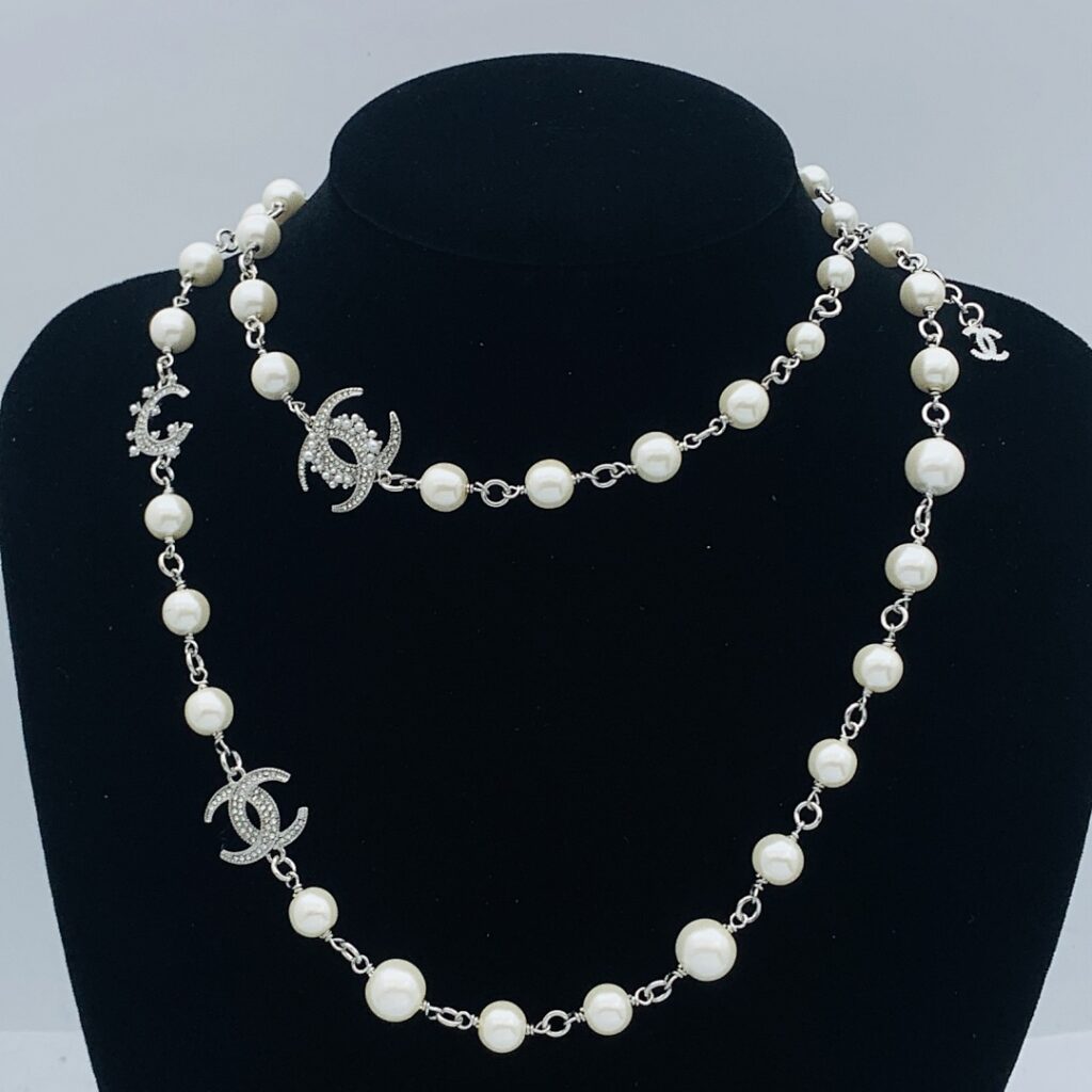 Chanel Jewelry Style 75