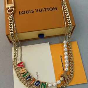Jewelry Style 105